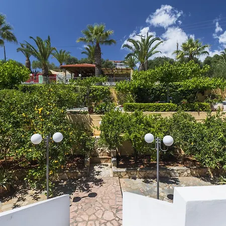 Rania - Rania & 3* Lassi (Kefalonia)