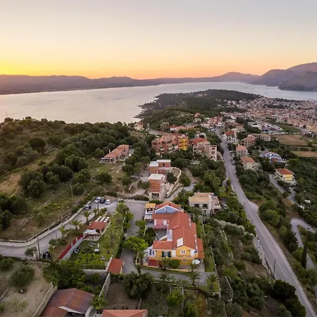 Rania - Rania & Lassi (Kefalonia)