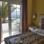 Rania 3* Lassi (Kefalonia)