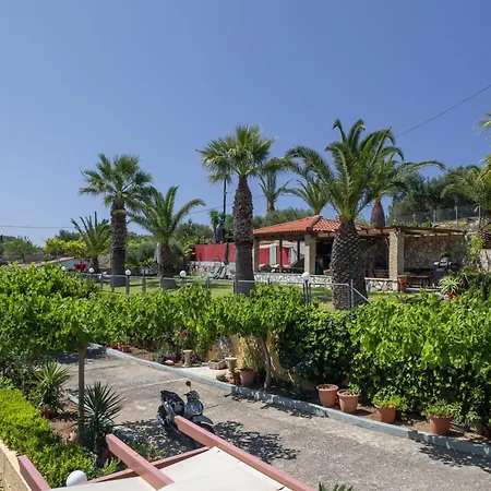 Aparthotel Rania - Rania & Lassi (Kefalonia)