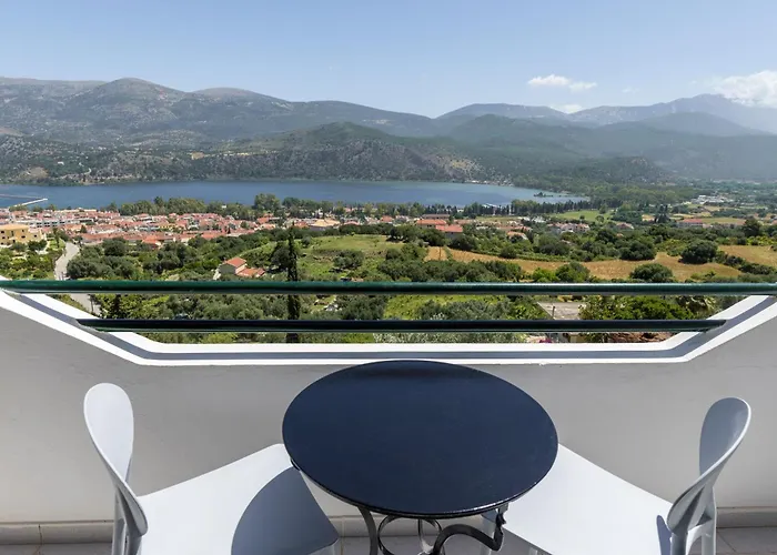 Rania - Rania & Lassi (Kefalonia)